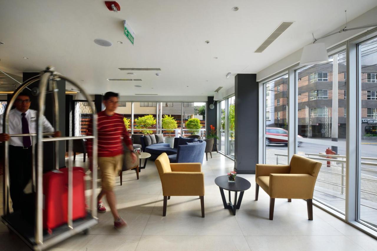 Mercure Ariosto Lima Kültér fotó